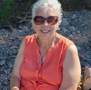 Meet your Posher, Lynne